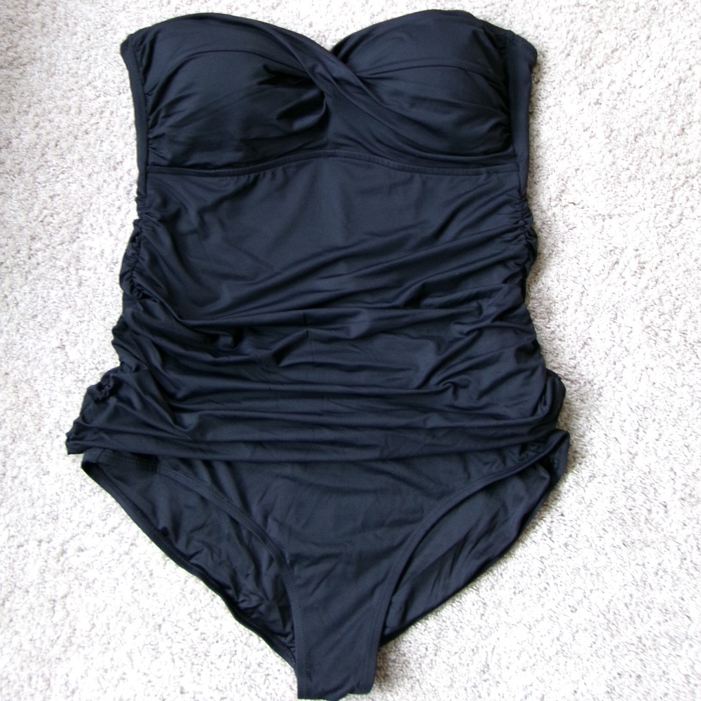Ruched Bandeau Twist Front Anne Cole Signature One Piece size 14 Black